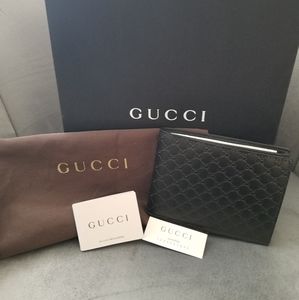 💥SOLD💥 Authentic Microguccisima Mens Wallet